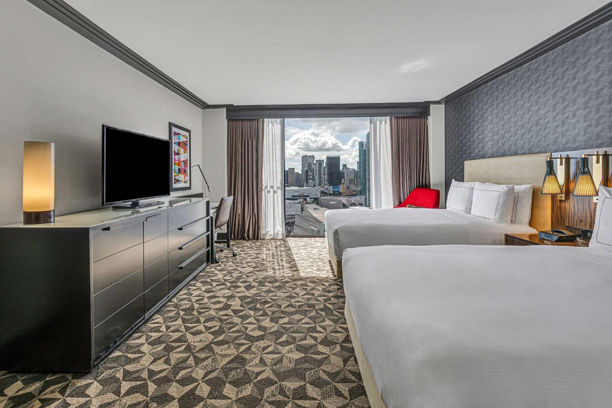 Hotel Hilton Miami Downtown Esterno foto