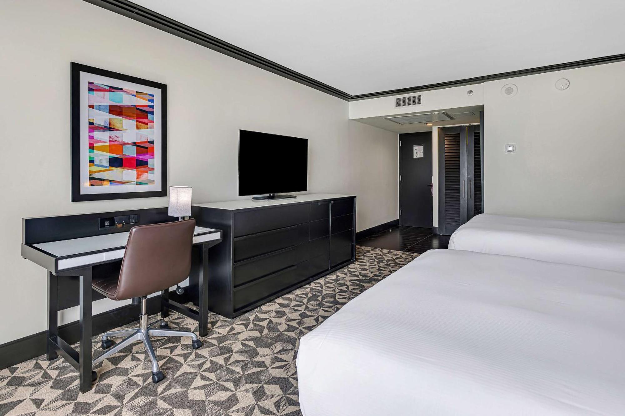 Hotel Hilton Miami Downtown Esterno foto
