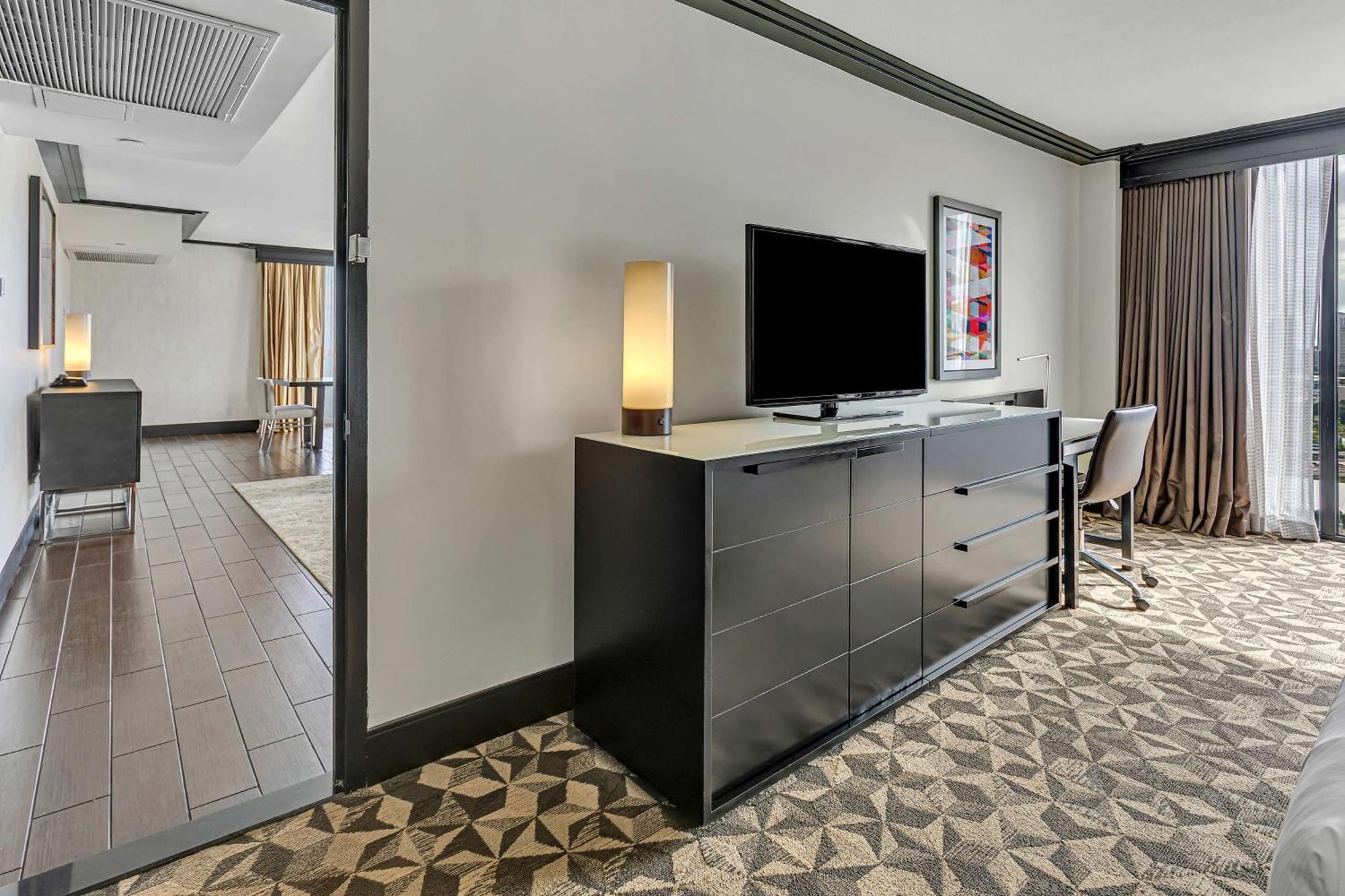 Hotel Hilton Miami Downtown Esterno foto